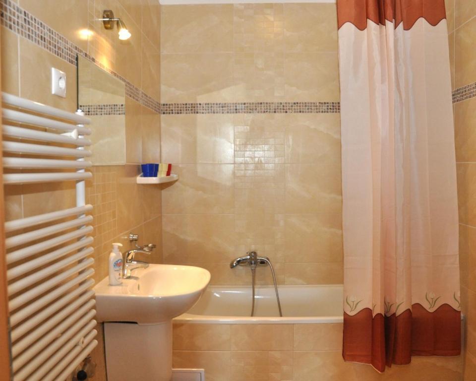 سيغيد Tisza Palota Apartmanok الغرفة الصورة
