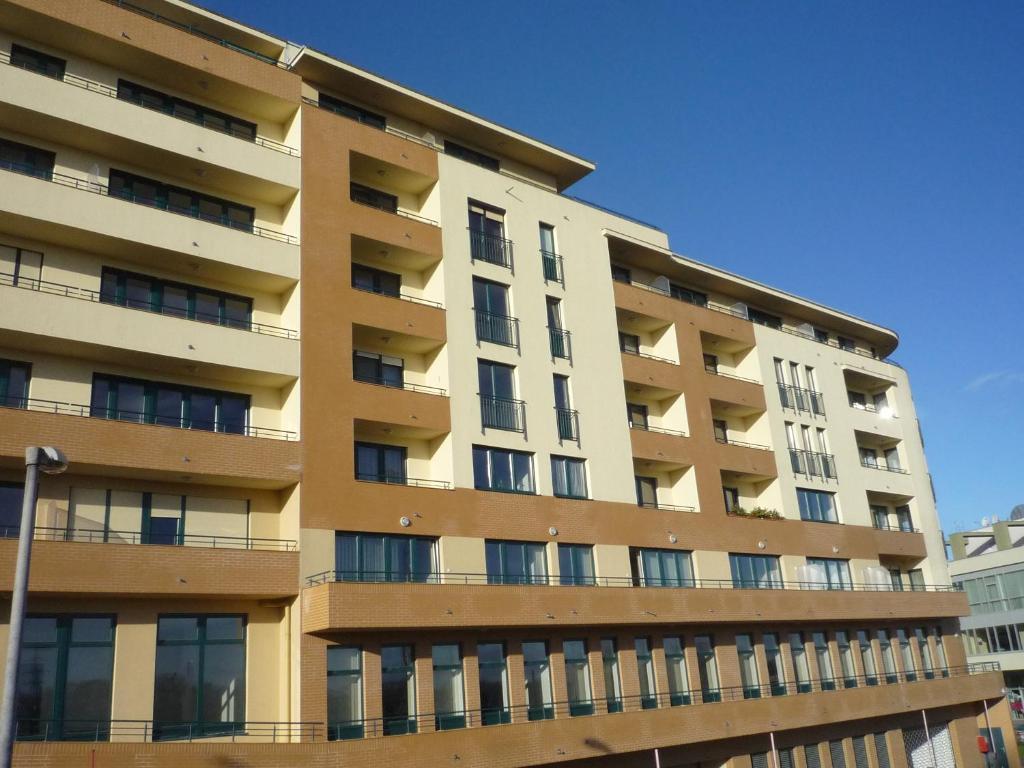 سيغيد Tisza Palota Apartmanok المظهر الخارجي الصورة