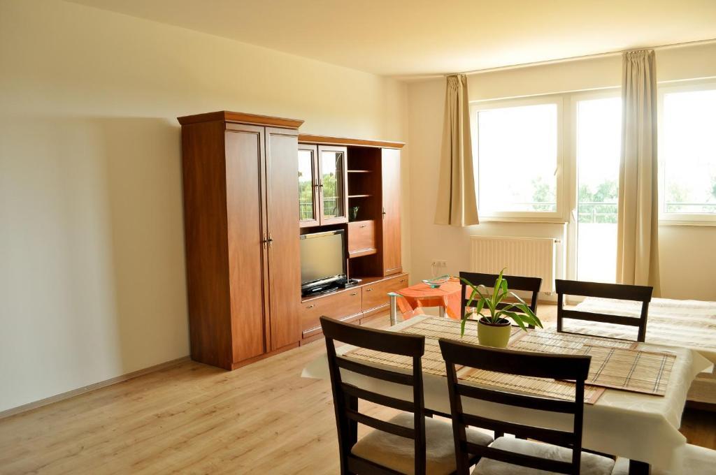 سيغيد Tisza Palota Apartmanok الغرفة الصورة