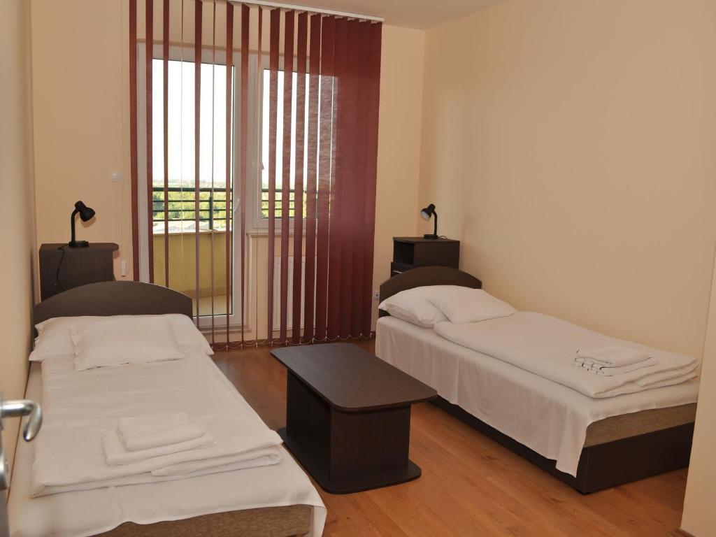 سيغيد Tisza Palota Apartmanok الغرفة الصورة