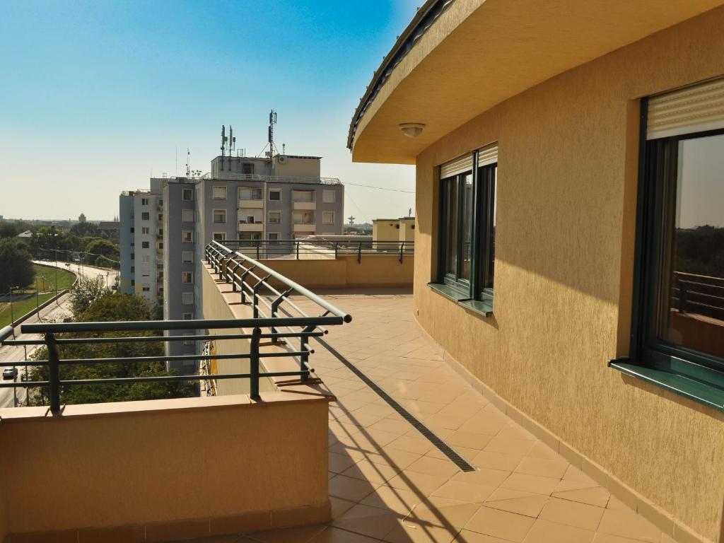 سيغيد Tisza Palota Apartmanok الغرفة الصورة
