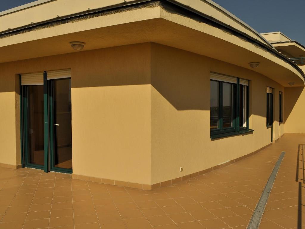 سيغيد Tisza Palota Apartmanok الغرفة الصورة